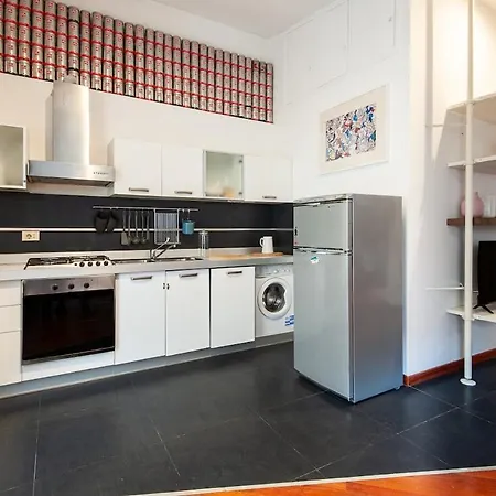 Ponte Milvio, Loft With Patio Tatil Evi *