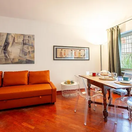 Ponte Milvio, Loft With Patio Дом отдыха Рим